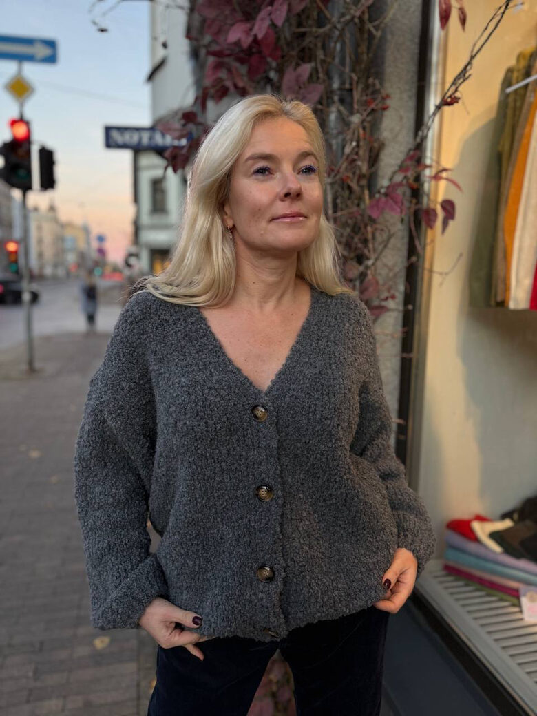 Kardigans ar vilnu un alpaku dažādās krāsās